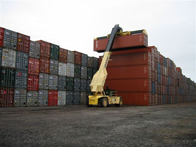 http://www.westfields-storage.co.uk/images/warehouse_big.jpg